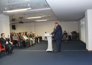 Сотрудники Воронежского лесопожарного центра приняли участие  в конференции по вопросам профессиональной радиосвязи - фото 1