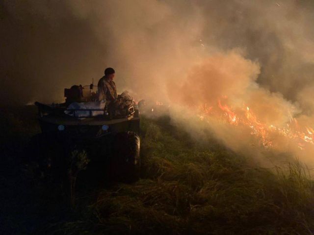 Техника WWF России помогла защитить от огня бизонов Якутии - фото 2