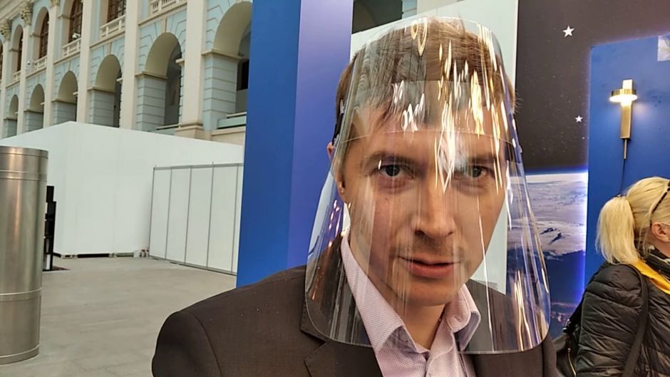Руслан Соловьев, генеральный директор Kink Light на АРХ Москва 2020, дарит море света - фото 1