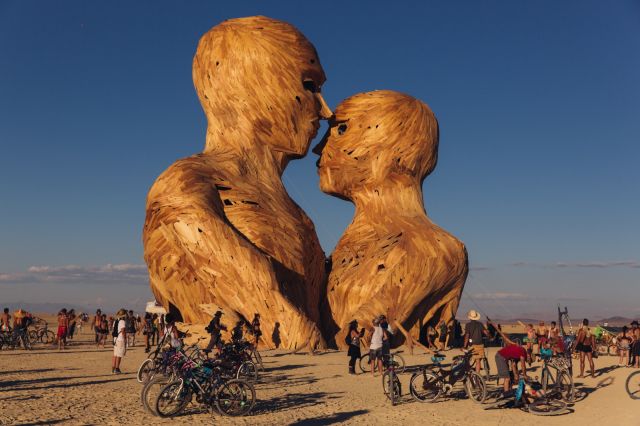 Вечный Огонь. Burning Man в стране пустынного сюра - фото 71