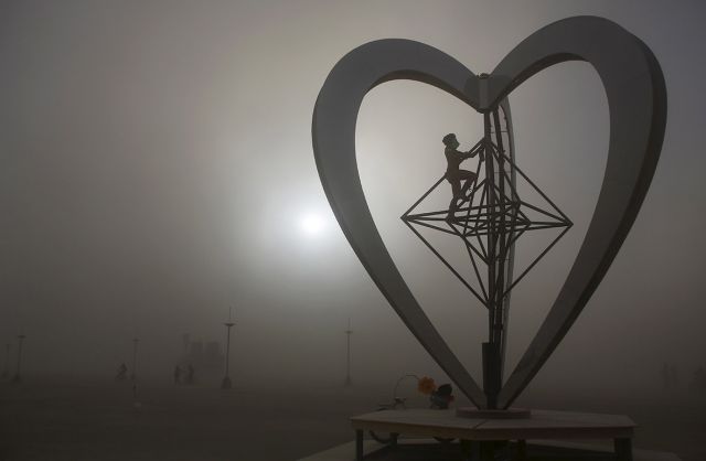 Вечный Огонь. Burning Man в стране пустынного сюра - фото 37