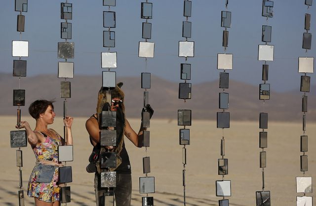 Вечный Огонь. Burning Man в стране пустынного сюра - фото 53
