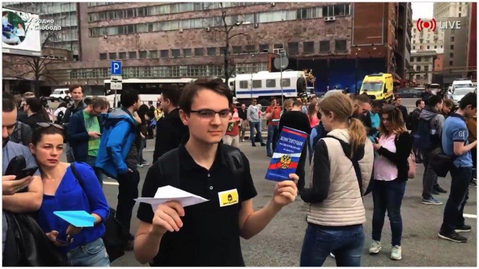 Митинг в Москве: за свободу и Телеграм - против мракобесия, цензуры, РКН и 282-й (ФОТО, ВИДЕО) - фото 22
