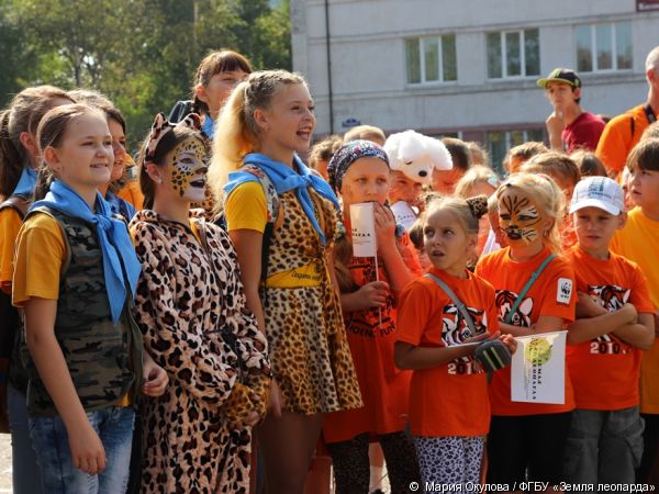Дети из России и Китая отметили День леопарда - фото 8
