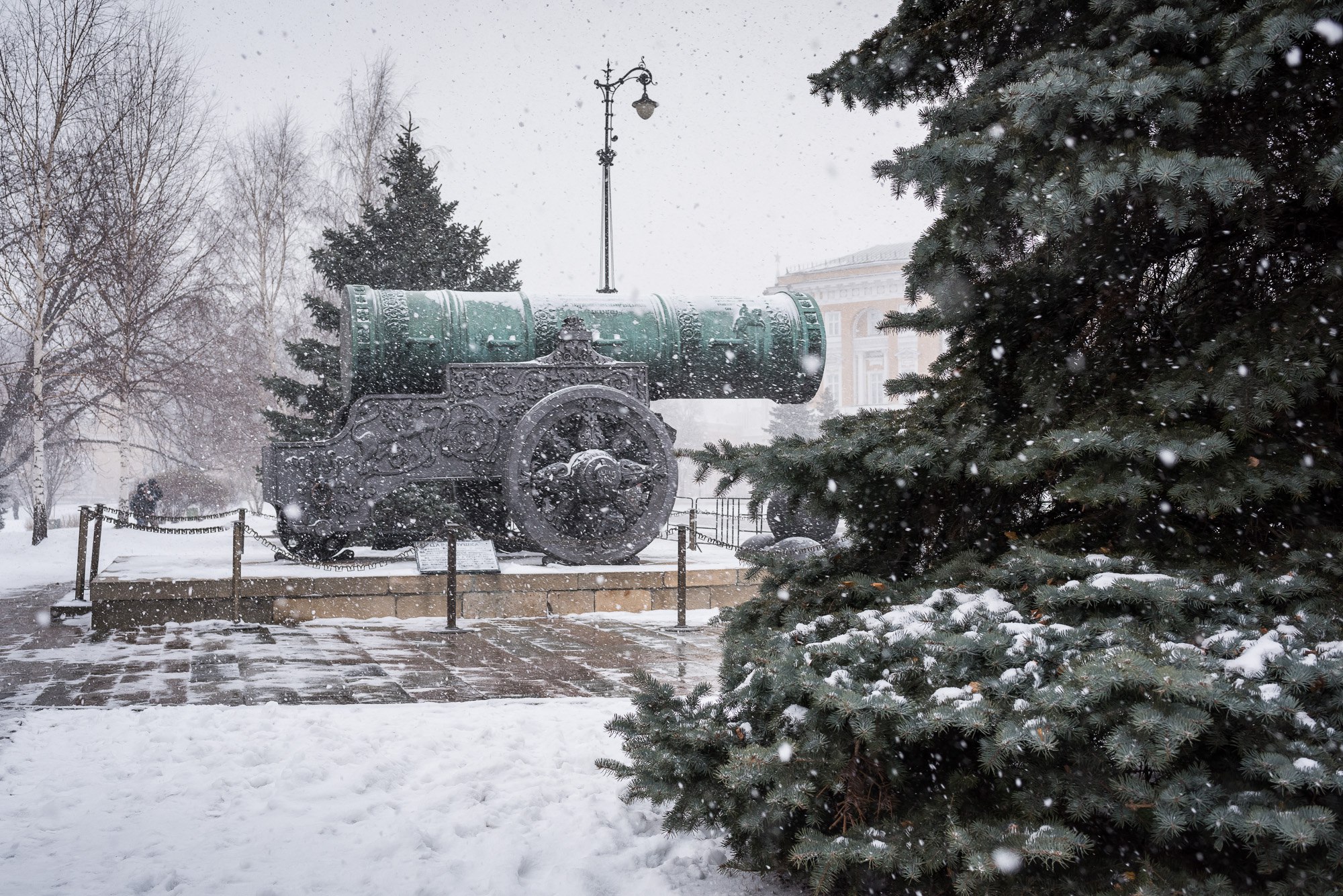 В Кремль пришла снежная зима  - фото 1