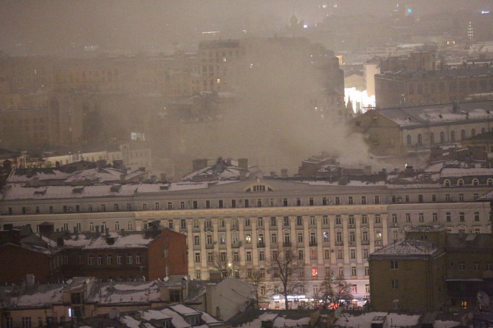 В Москве сгорело 105-летнее здание, есть жертвы (СПИСОК ПОГИБШИХ) - фото 1