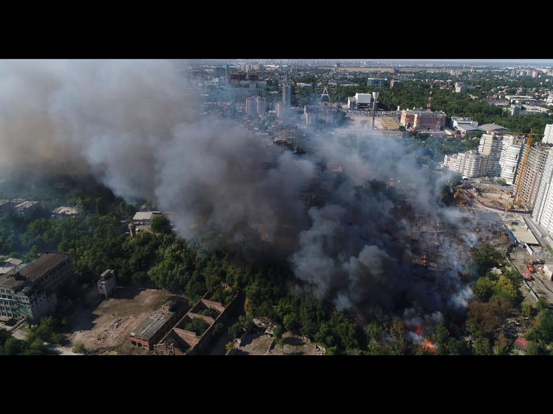 Армагеддон в Ростове. Город в огне (ФОТО, ВИДЕО) - фото 6
