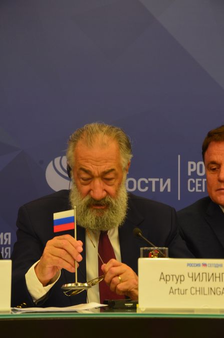 Триколор на дне: Юбилей знаменитой экспедиции "Арктика-2007" глазами "ЭкоГрада" (ФОТО, ВИДЕО) - фото 5