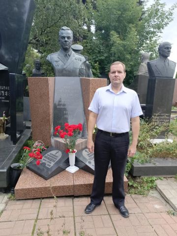 Москва провела акцию памяти в честь Ивана Кожедуба  - фото 4