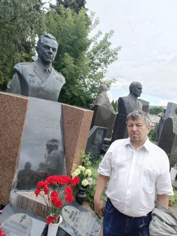 Москва провела акцию памяти в честь Ивана Кожедуба  - фото 8
