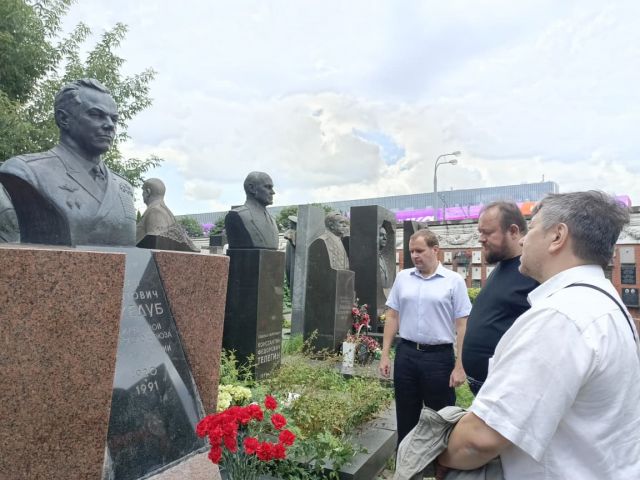 Москва провела акцию памяти в честь Ивана Кожедуба  - фото 12