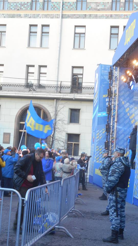 50-летия со дня "Жириновского в политике". Отмечание на площади Революции - фото 12