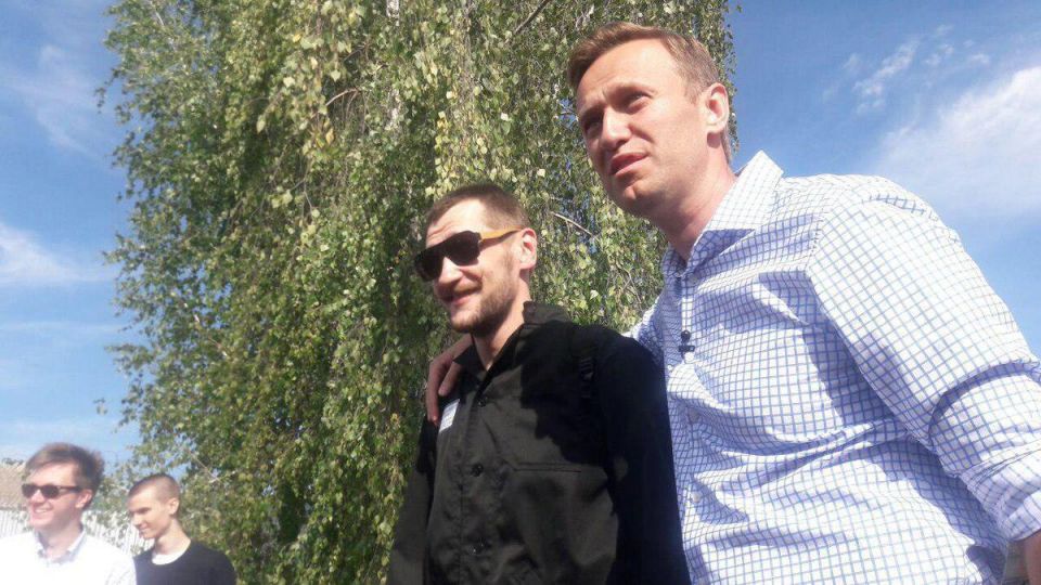 Олег Навальный вышел на свободу - фото 4
