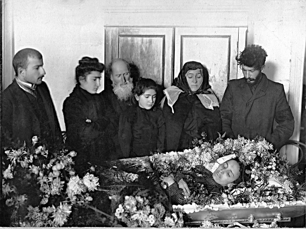 Загадки к 130-летию И. В. Сталина - фото 5