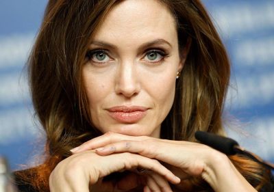 Мир и война Анджелины Джоли - фото 1