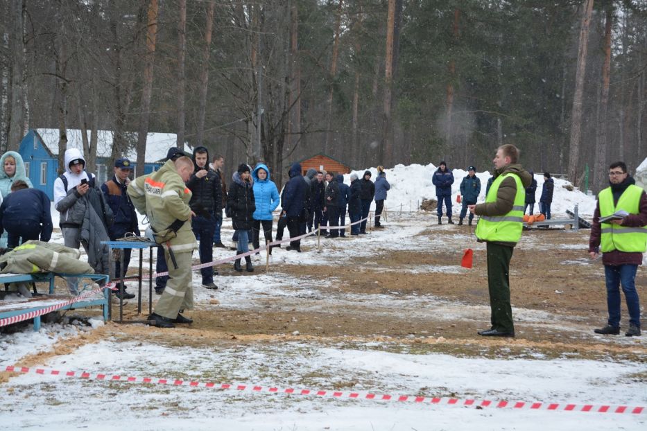 Будущие спасатели приняли участие в региональном этапе олимпиады профессионального мастерства в Смоленске - фото 5