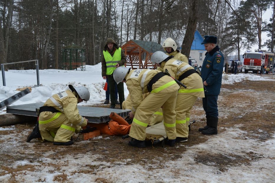 Будущие спасатели приняли участие в региональном этапе олимпиады профессионального мастерства в Смоленске - фото 8