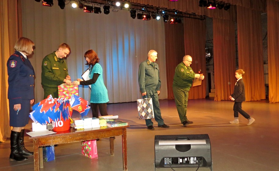 Награждены призеры Смоленского городского конкурса   детского творчества «Останови огонь!» - фото 5