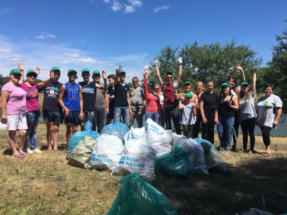 За месяц проведения Чемпионата мира по футболу волонтеры «Воды России» собрали более 17 000 мешков мусора - фото 3
