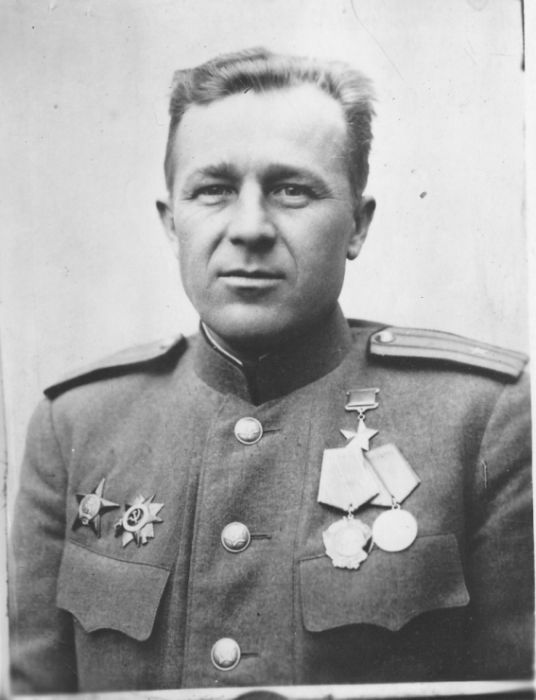 Герой Великой Отечественный, родившийся 22 июня, Тимофей Прокофьевич Хандога - фото 1