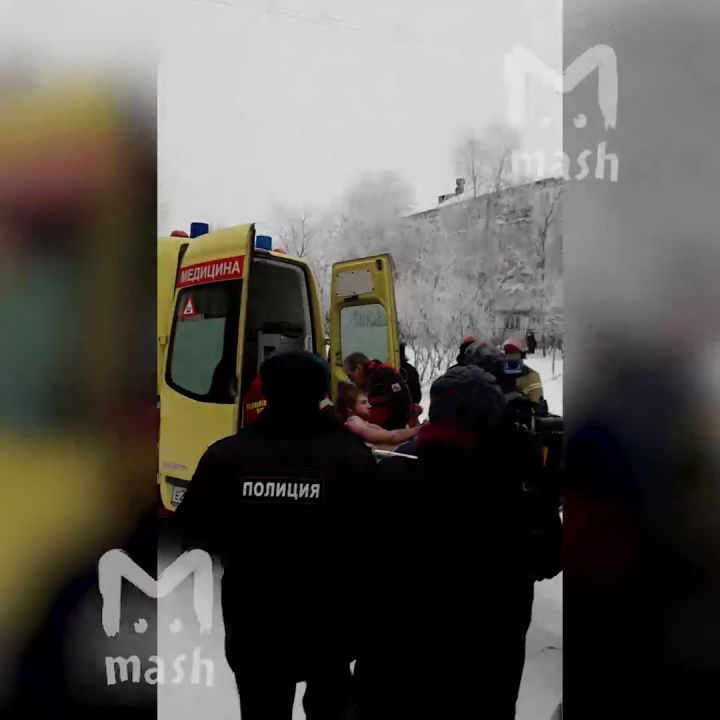 Когда псы оказались шавками. Резня в пермской школе, есть раненые (СПИСОК ПОСТРАДАВШИХ, ФОТО, ВИДЕО) (18+) - фото 3