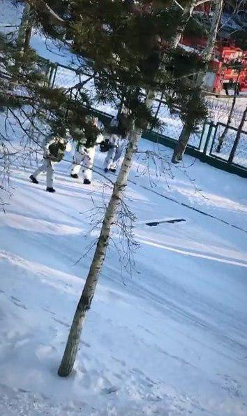 АУЕ в крови. Трое против школы, не считая "Молотова" (СПИСОК ПОСТРАДАВШИХ В УЛАН-УДЭ, ФОТО, ВИДЕО) (18+) - фото 3