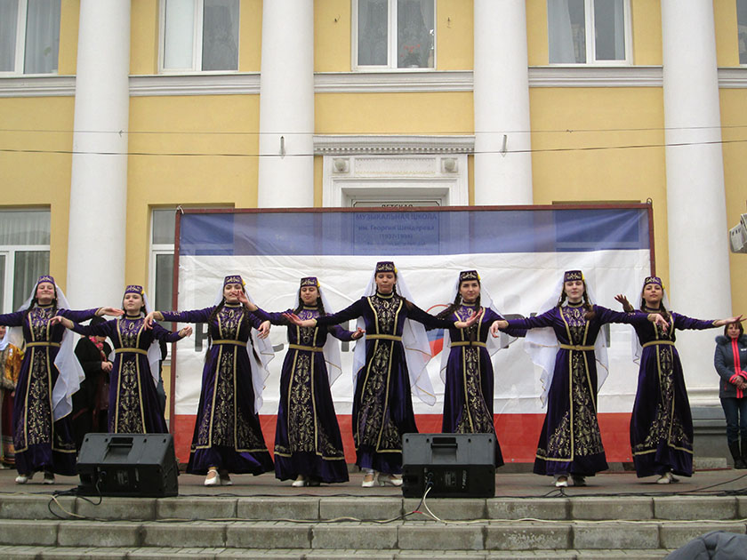 Крымская Весна. 18 марта 2015 года. - фото 13