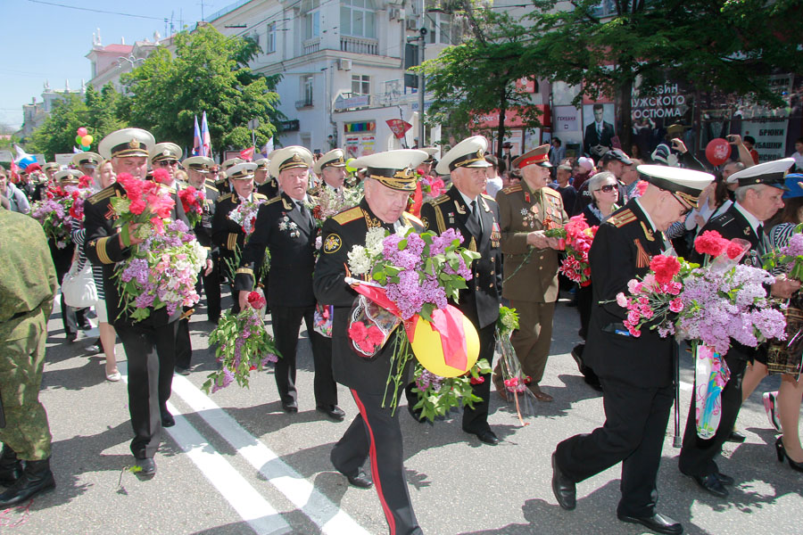 Марш ветеранов войны в Севастополе - фото 8