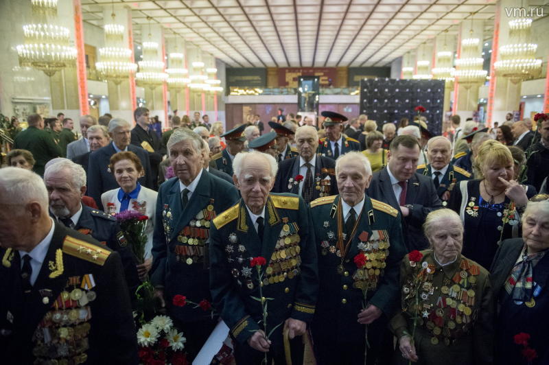 В столице прошел "Бал Победителей", посвященный 75-й годовщине Битвы за Москву - фото 2