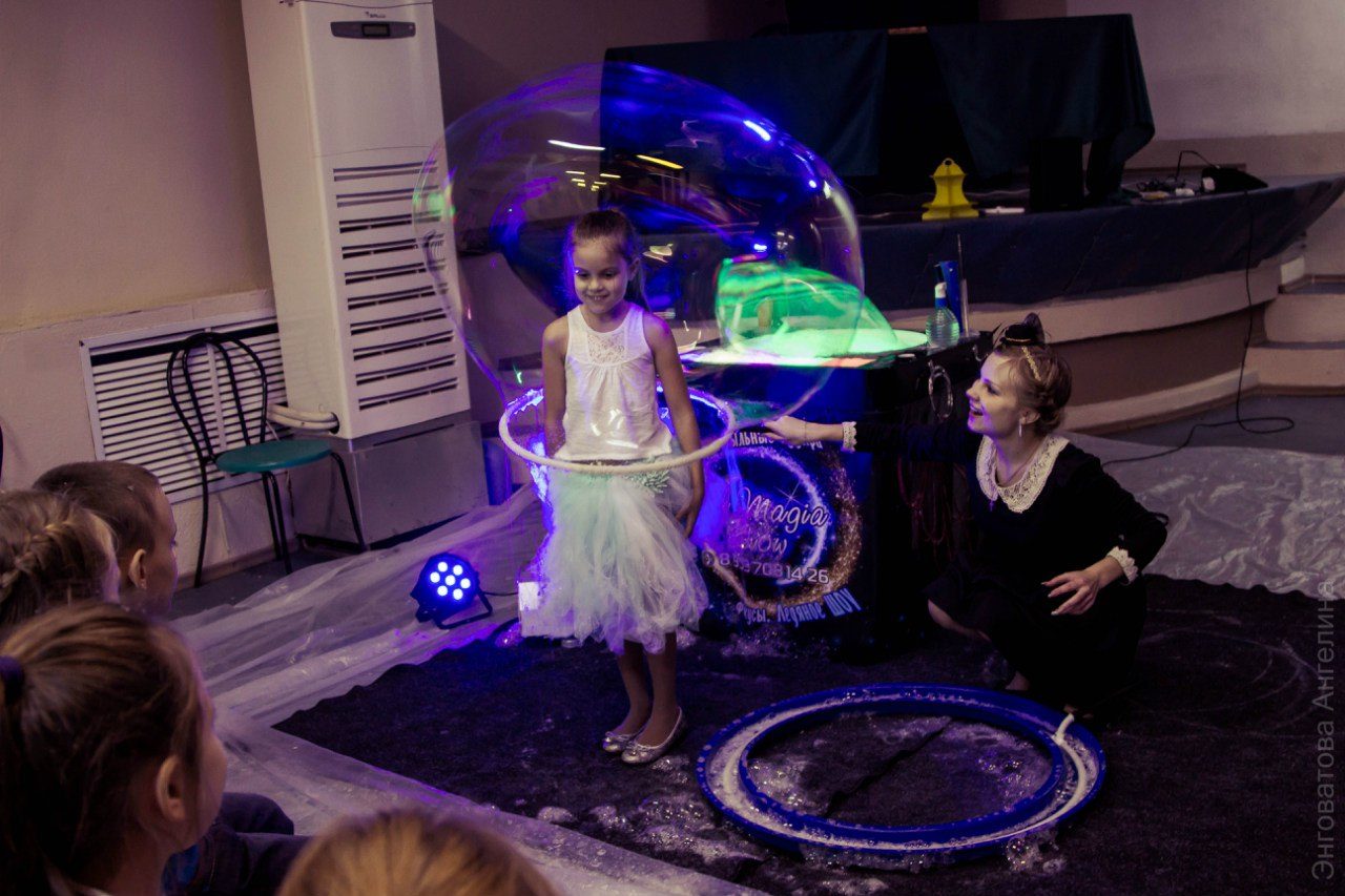  "Мэри Поппинс" о шоу "мыльных пузырей и детском празднике. - фото 26