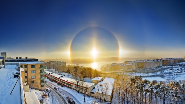 1451727807 halo-solar.-estocolmo.-peter-rosen.-apod
