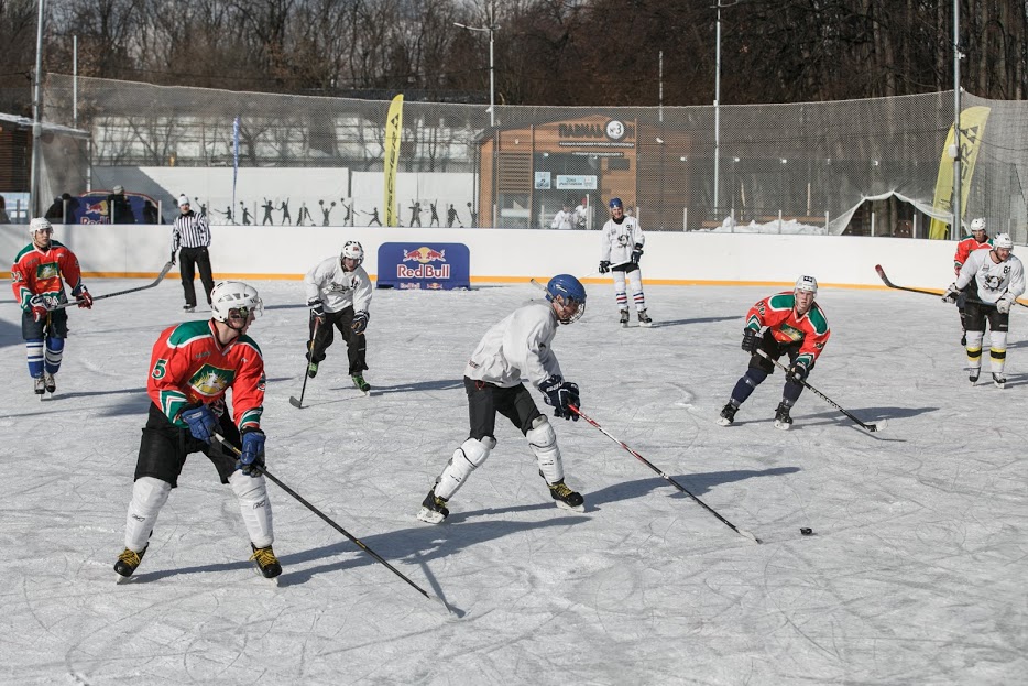  Общероссийский финал хоккейного турнира Red Bull Open Ice завершился победой москвичей - фото 20