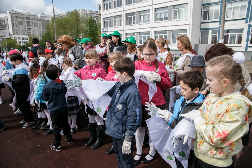 Акция "Лес Победы" стартовала на территории одной из московских школ - фото 3