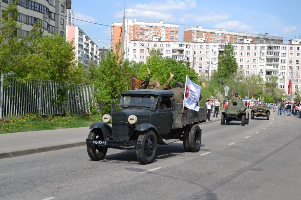  Старт автопробега на автомобилях времен Великой Отечественной войны - фото 13