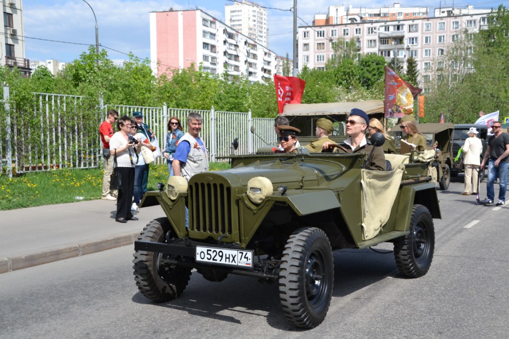  Старт автопробега на автомобилях времен Великой Отечественной войны - фото 6