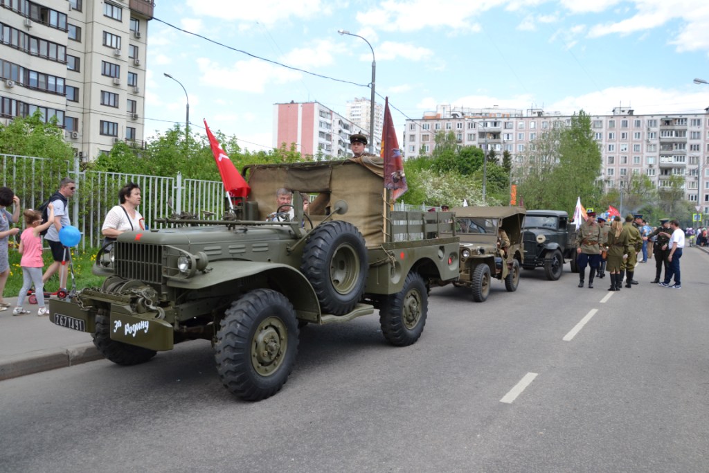  Старт автопробега на автомобилях времен Великой Отечественной войны - фото 7