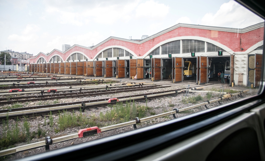  В московском метро запустили поезд «Легенды Кино» - фото 9