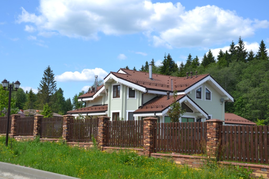 Family park самара. Фэмили парк Самара. Поселок Руза. Руза Фэмили парк Егоров Сергей. Ограждение в Руза Фэмили парк.