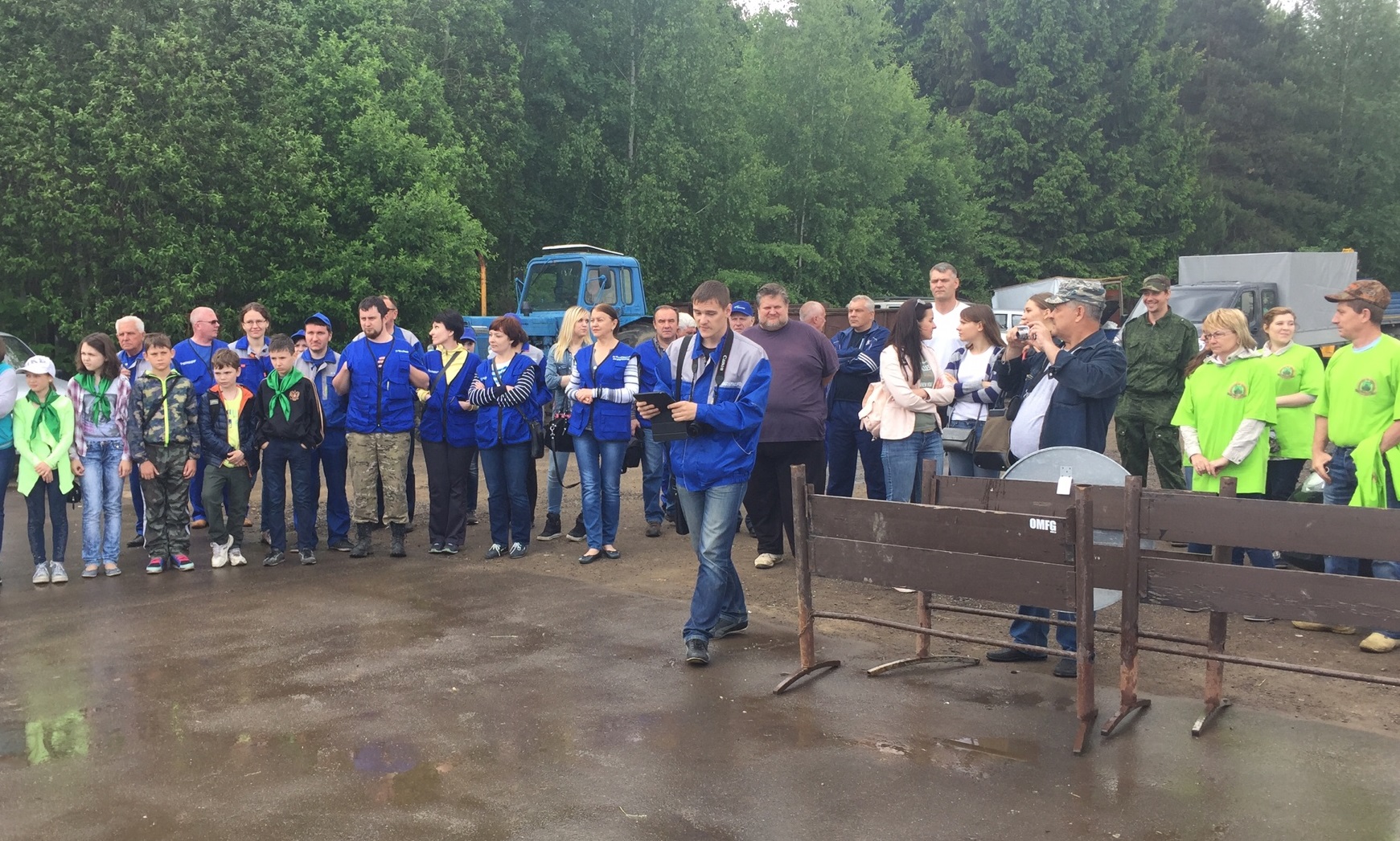  Мытищинские волонтеры приняли участие в акции Минэкологии «Береговой десант» - фото 2