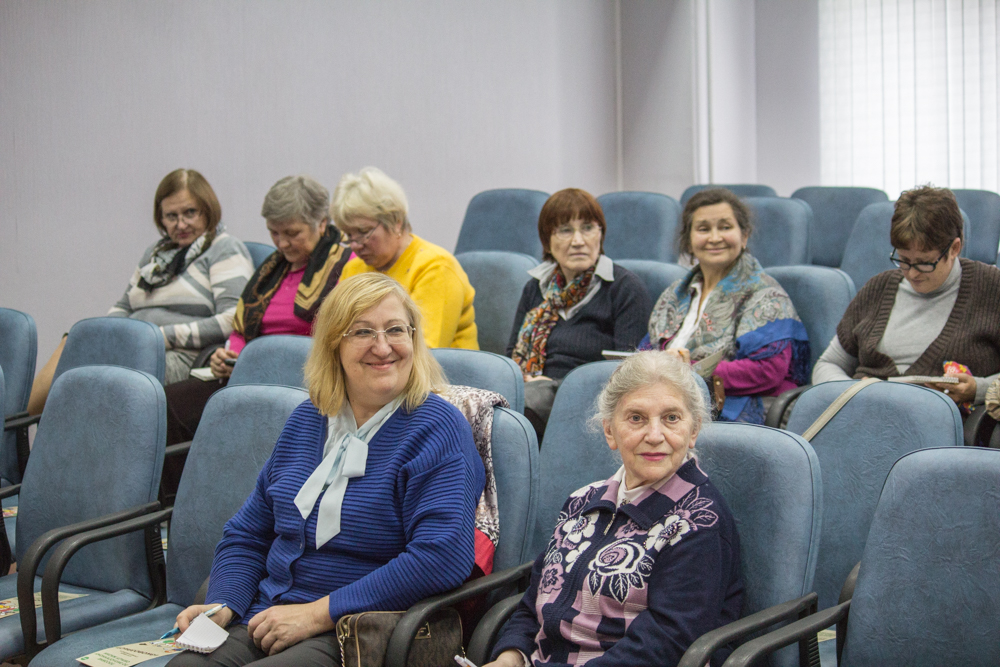  В Санкт-Петербурге состоялась лекция «#ЭкоВозраст» об экологичном образе жизни и охране природы для пенсионеров  - фото 9
