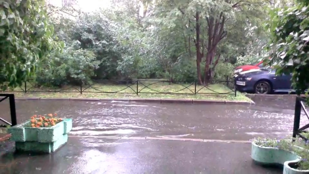  Град и потоп в Петербурге или "У природы нет плохой погоды"  - фото 5