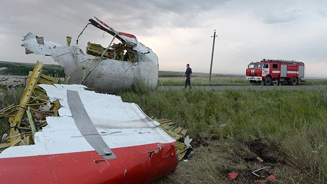 Агенты ЦРУ "проболтались" о том, кто сбил пассажирский Boeing под Донецком  - фото 1