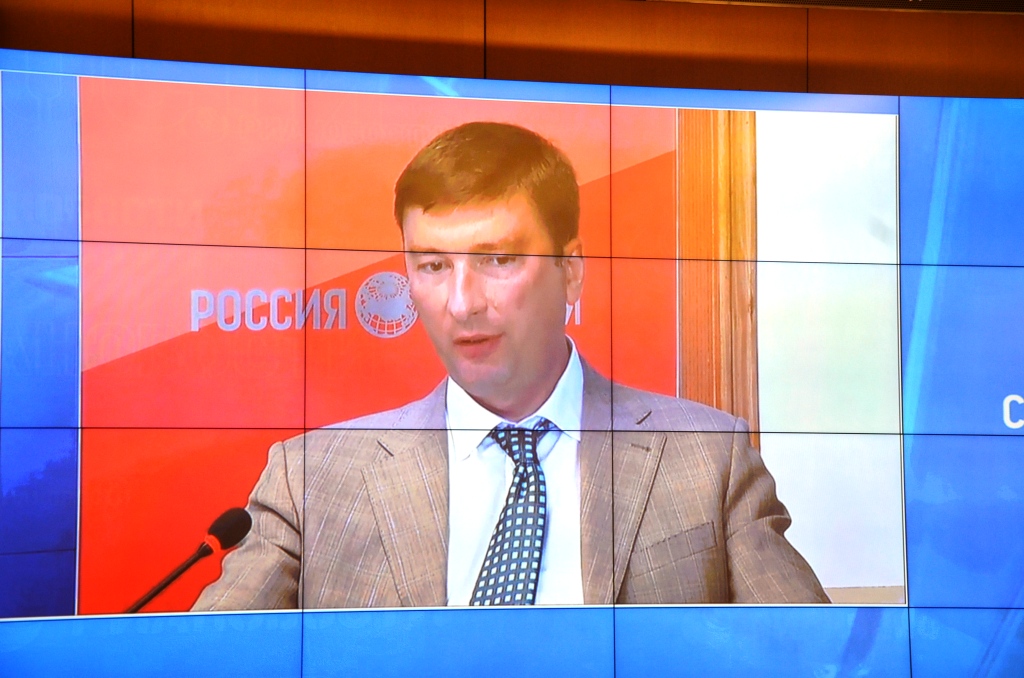  «Нас не разделят»: в ходе видеомоста Москва — Симферополь обсудили актуальные вопросы жизни крымских татар после воссоединения Крыма с Россией - фото 10