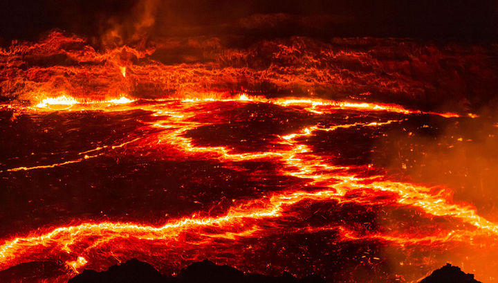  "Милосердное" извержение вулкана, способное уничтожить жизнь на планете, предупредит о себе за год - фото 1