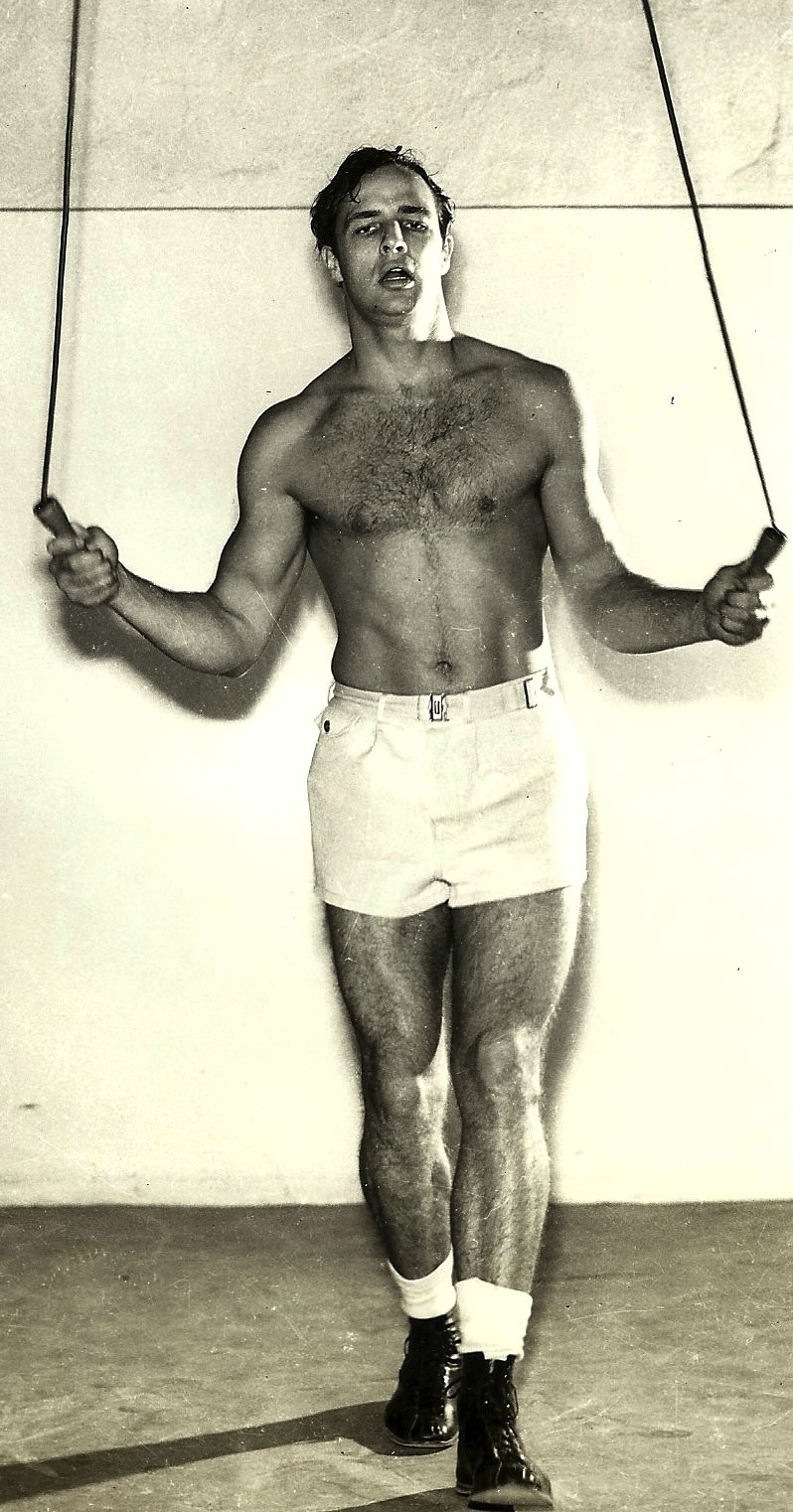  3 апреля 1924 года родился Марлон Брандо - фото 10