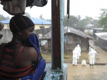 2014-08-17T213052Z 1810170533 GM1EA8I0F7K01 RTRMADP 3 HEALTH-EBOLA-LIBERIA