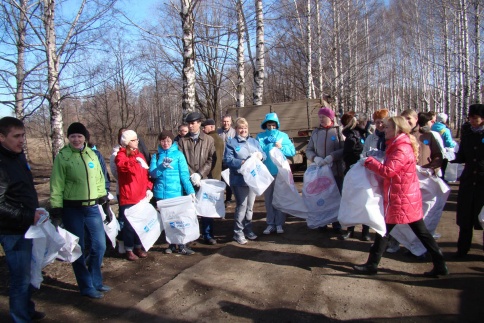 За время экологической акции собрано более 12 тысяч кубометров мусора - фото 1