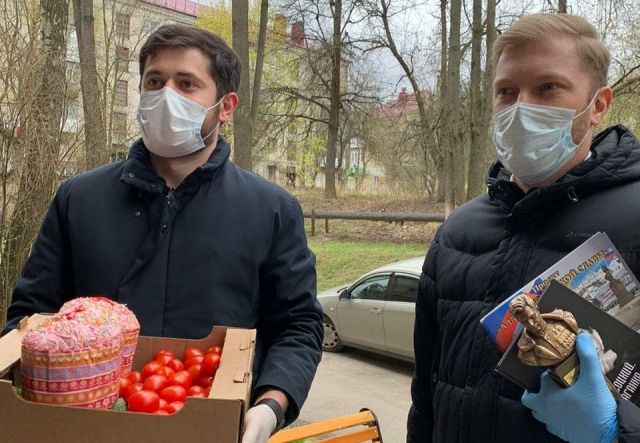 Николай Валуев продолжает оказывать помощь брянским ветеранам  и многодетным семьям   - фото 1