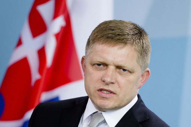 Премьер Словакии пригрозил наложить вето на санкции против России - фото 1