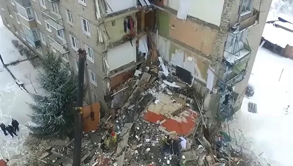 В Ивановской области обвалилась стена дома, «ответственный человек» предложил в связи с этим «изолировать журналиста» - фото 1